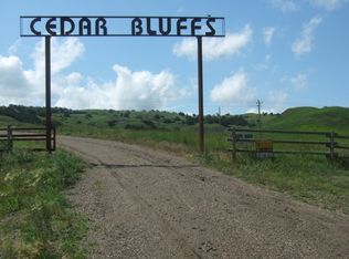 Jon Ct, Oacoma, SD 57365