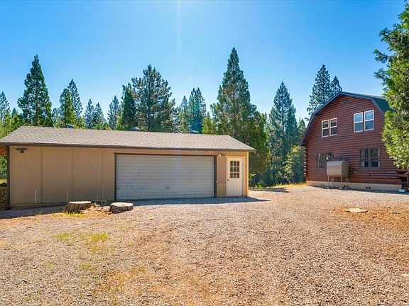 5th image of 4140 Columbine Rd