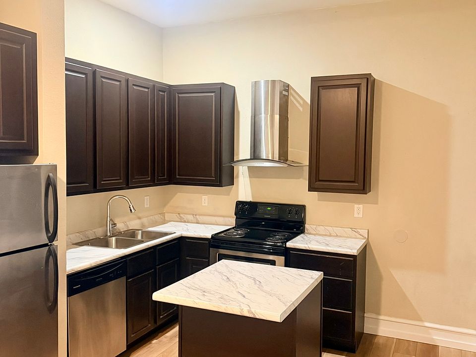 1st image of 151 N Fountain St #11573093