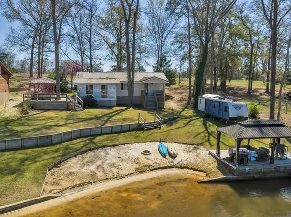 298 Lakeshore Way, Cordele, GA 31015