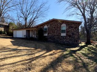 3192 Peggy St, Batesville, AR 72501