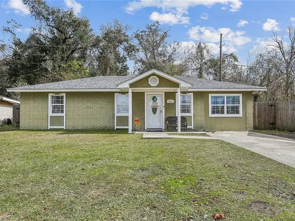 2617 Meadowlark Dr, Saint Bernard, LA 70085