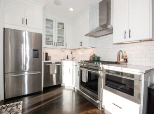 213 W 5th St #1, Boston, MA 02127