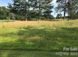 1521 Club Rd, Tryon, NC 28782