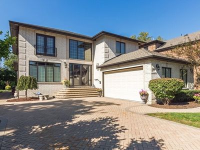 7902 Central Ave, Morton Grove, IL, 60053