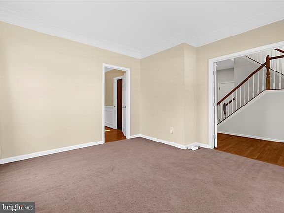 5th image of 21364 Birdseye Ct