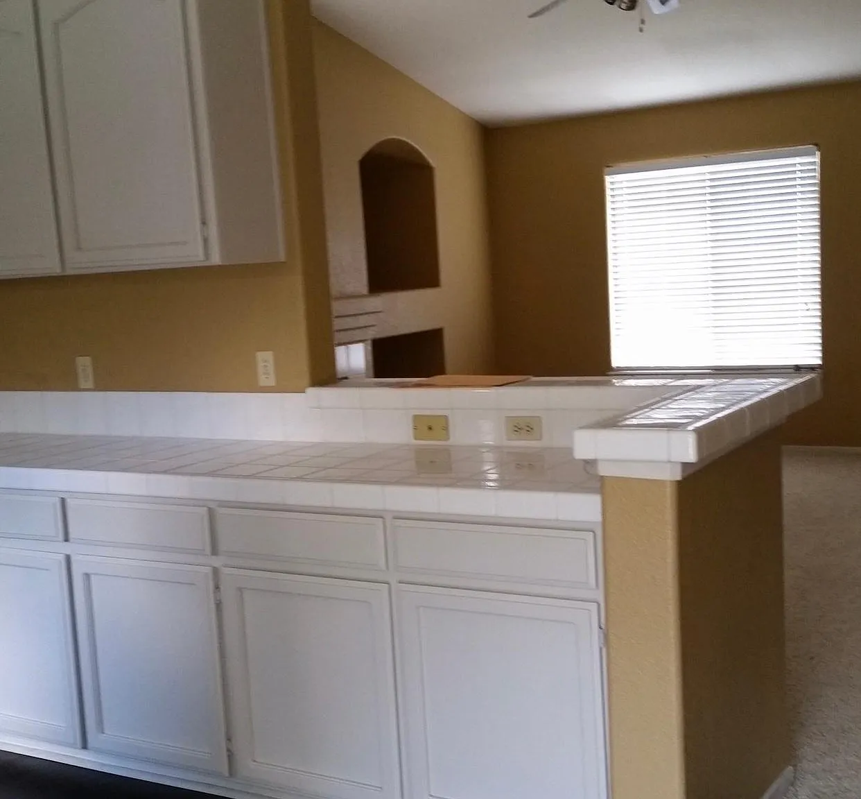 4634 Whisper Pl — Photo 2