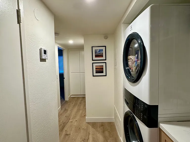521 W Montecito St #1 — Photo 10
