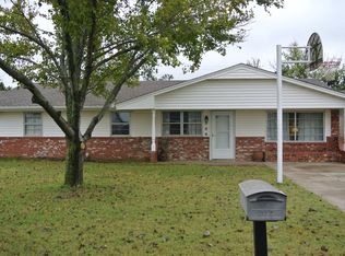 208 Gath Cir, Tuttle, OK 73089