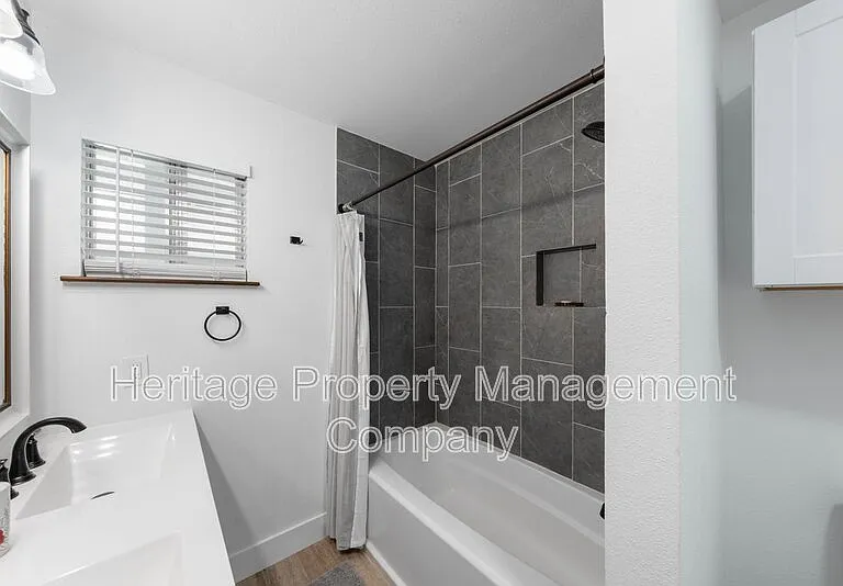 784 Hill Top Dr — Photo 19