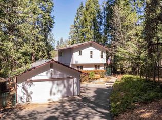 24498 Quarter Horse Dr, Sonora, CA 95370