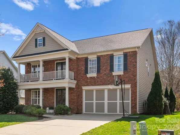 1016 Forbishire Dr, Matthews, NC 28104