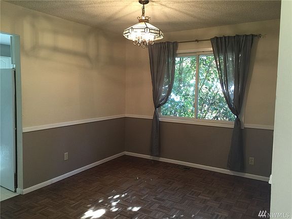 5th image of 6135 145th Pl SE
