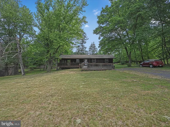 569 Rawhide Dr, Auburn, PA 17922