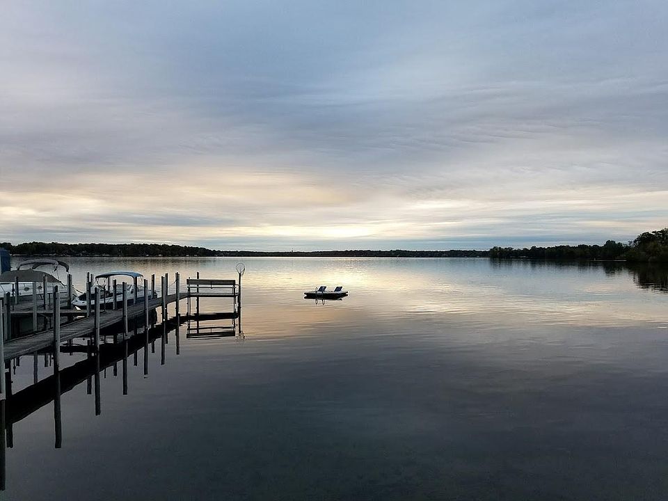 6:30AM Across Spring Park Bay