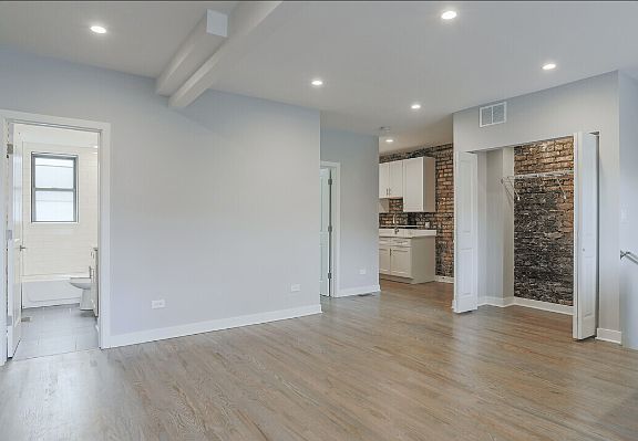 3rd image of 71 8th Ave #2RW