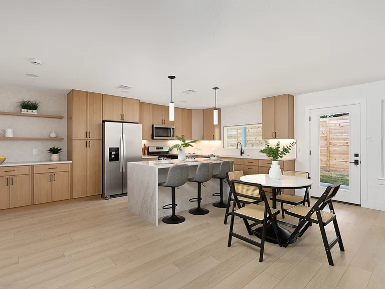 8708 Cretys Cv — Photo 18