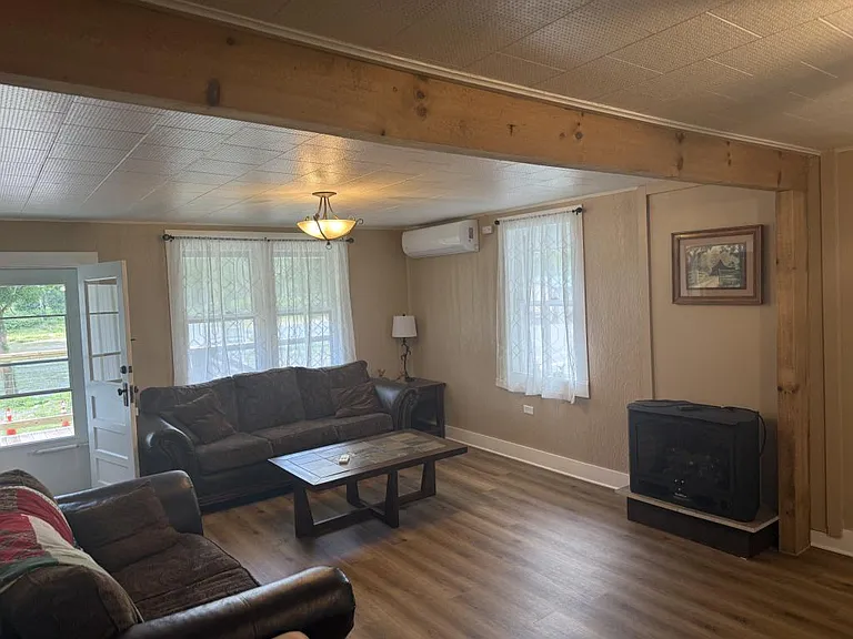 1187 State Highway 251 — Photo 7