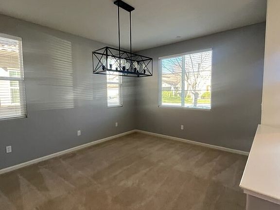 5th image of 272 Lasata Dr