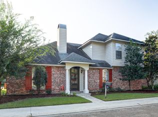 25 Courtyard Cir, Lafayette, LA 70508