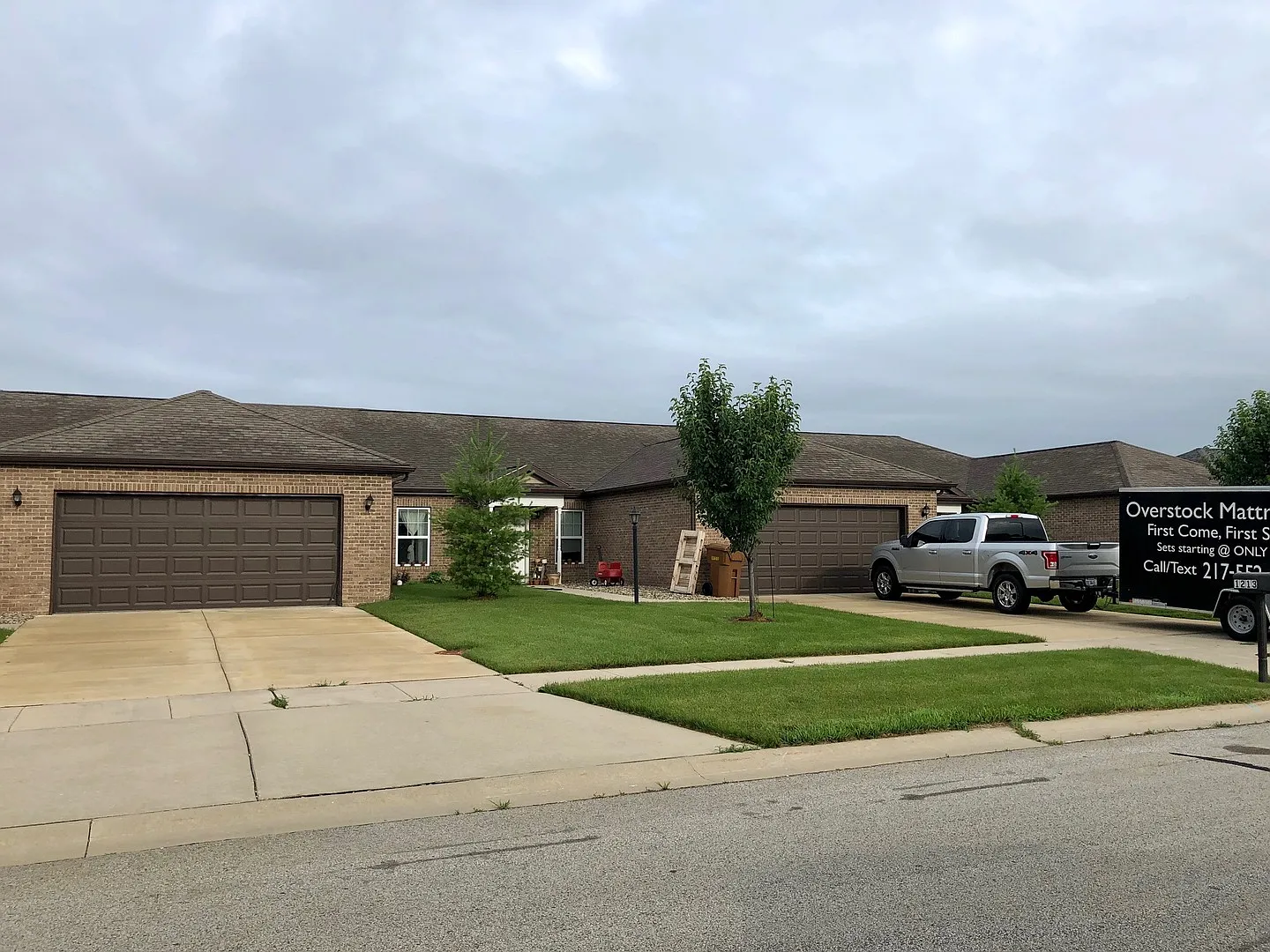 1211 S Roberto Rd #15 photo 1