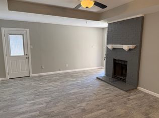 7516 April Ln, North Richland Hills, TX 76182