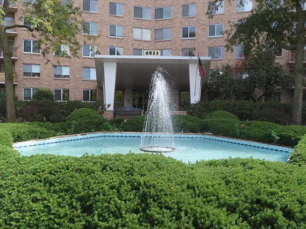 6833 N Kedzie Ave APT 1516, Chicago, IL 60645