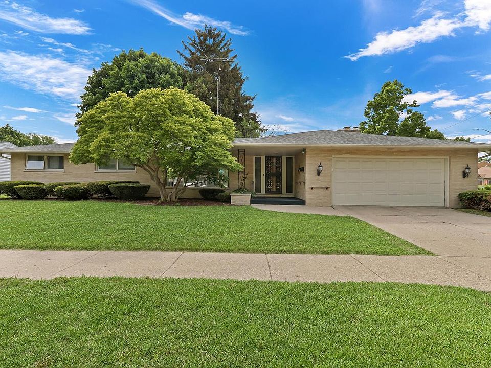 1st image of 7504 19th AVENUE