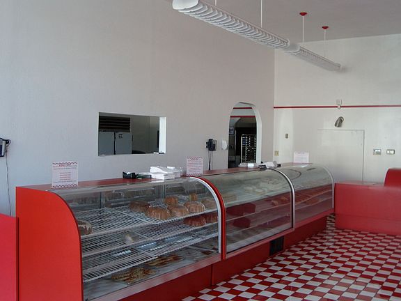 3rd image of 2415 Sonoma Blvd