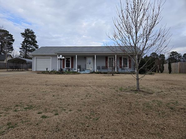 153 Hemlock Rd