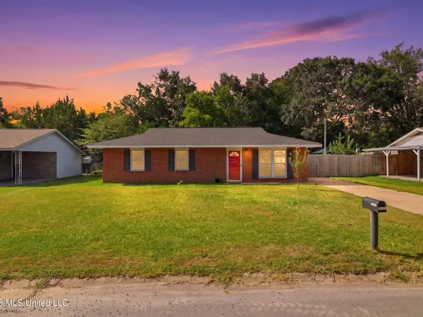 16013 Waycross Dr, Biloxi, MS 39532