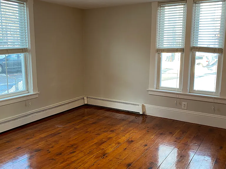 3 Central St #1 — Photo 11