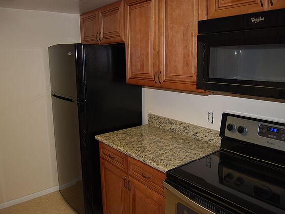 5th image of 700 E Airport Blvd APT J3