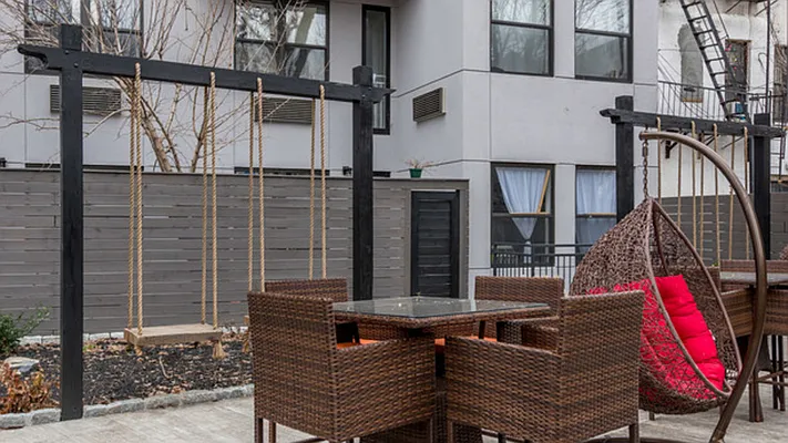 Rented by Nooklyn NYC LLC | media 36