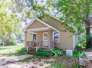 127 E 4th St, Malcolm, NE 68402