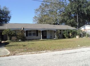 5443 Westwood Dr, Milton, FL 32570