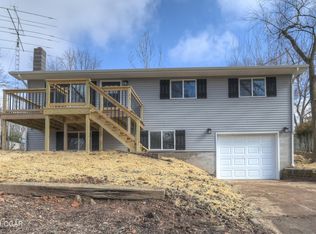 1524 Hilldale Dr, Neosho, MO 64850