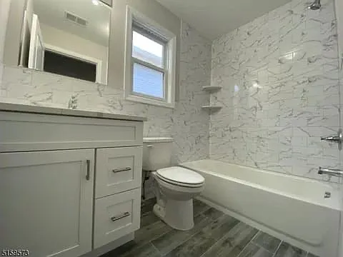 66 Delaware St #2 — Photo 8