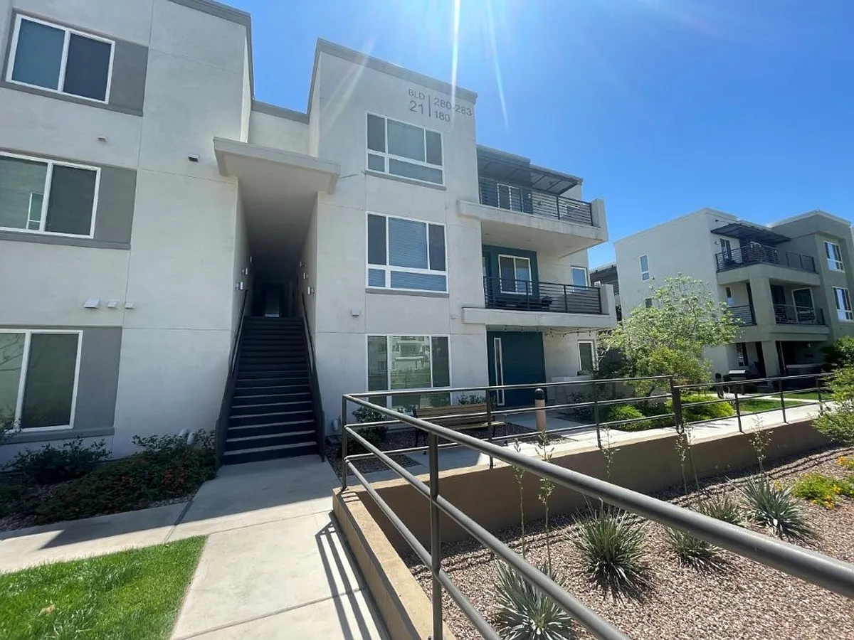 Building Photo - 1250 N Abbey Ln #282