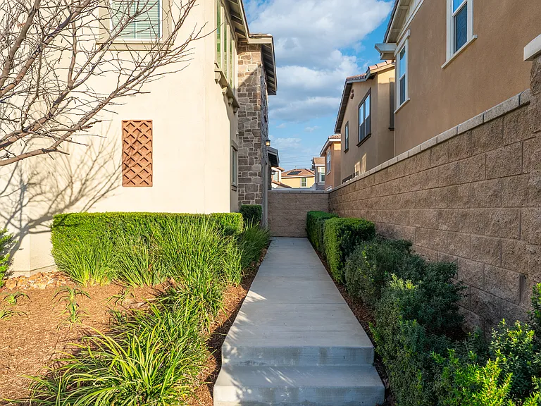 5910 Sendero Ave — Photo 27
