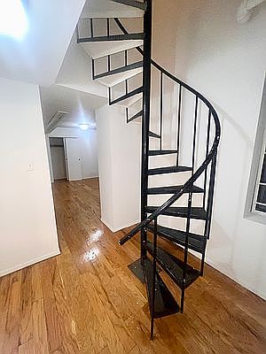5th image of 238 E 50th St APT 1B