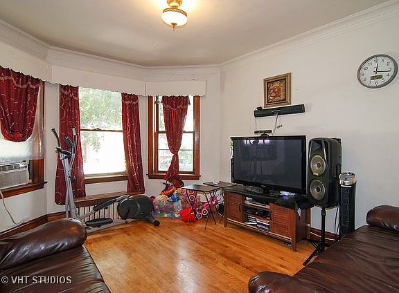 2nd image of 5419 W 24th Pl