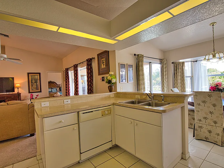 116 Albatross Rd — Photo 8