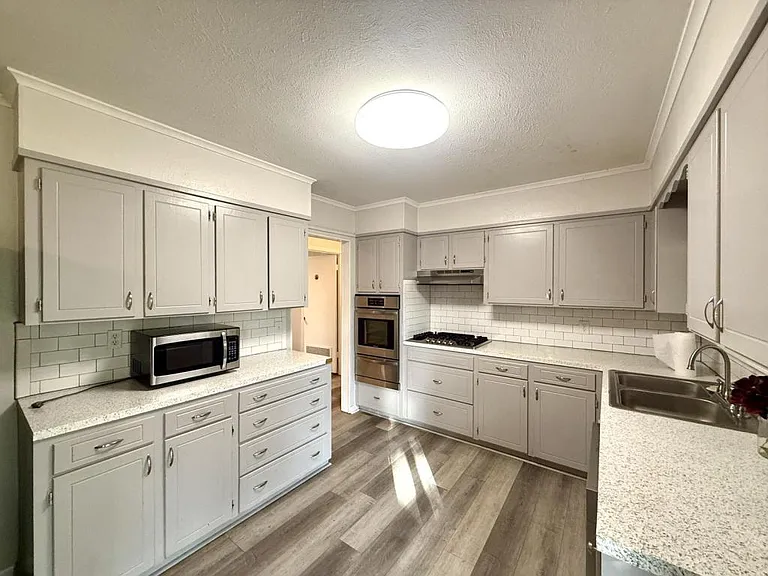 2843 Kaylin Dr — Photo 13