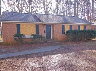 6600 Rosecran Dr, Charlotte, NC 28215