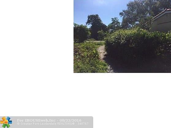 5th image of 496 NE 88th St