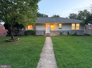 1432 S Greenbrier St, Arlington, VA 22206