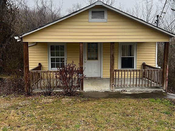 2nd image of 513 Ashland Ter #B