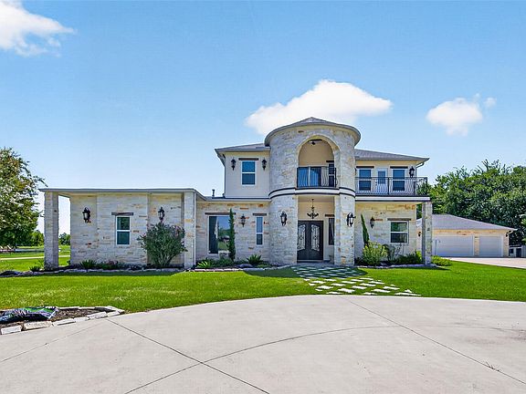 2nd image of 1024 Colibri Lake Ln
