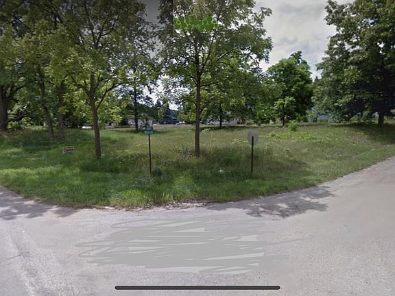 5th image of 44 & 45 Wilkshire Dr